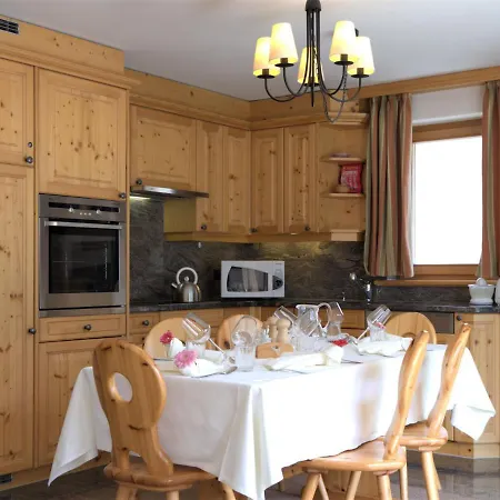 شقة Chesa Dal Luf B5 By Interhome *